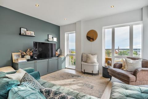 2 bedroom flat for sale, Sylvan Hill, Crystal Palace