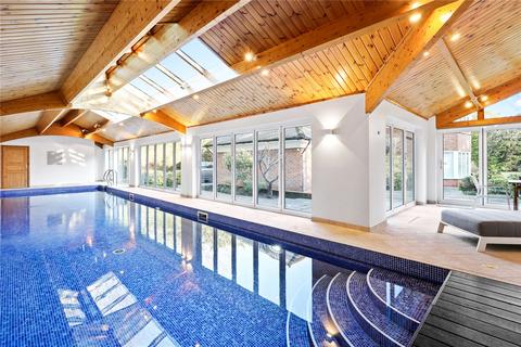 Silver-mead Fairoak Lane, Oxshott, Leatherhead, KT22 0TW