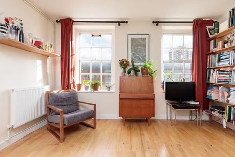 3 bedroom flat for sale - Penfold Street, London, NW8