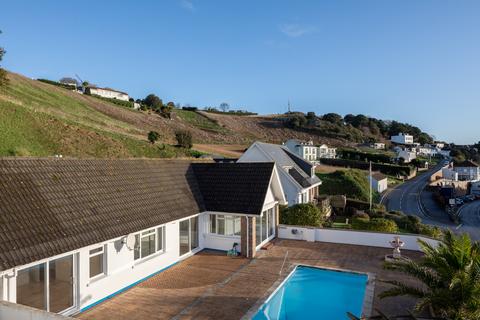 4 bedroom detached house to rent, Le Mont De Gouray, St. Martin, Jersey