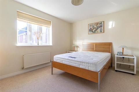 undefined, Sprats Barn Crescent, Swindon SN4