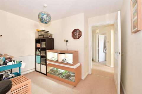 2 bedroom apartment for sale, Chapman Way, Haywards Heath, West Sussex