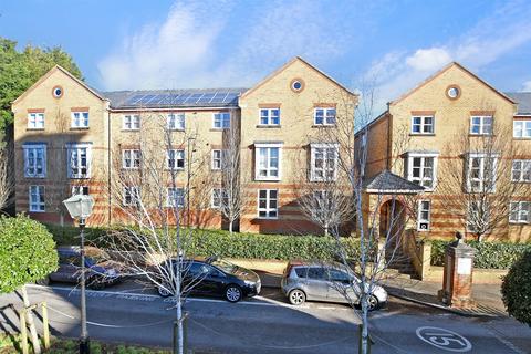 2 bedroom apartment for sale, Chapman Way, Haywards Heath, West Sussex