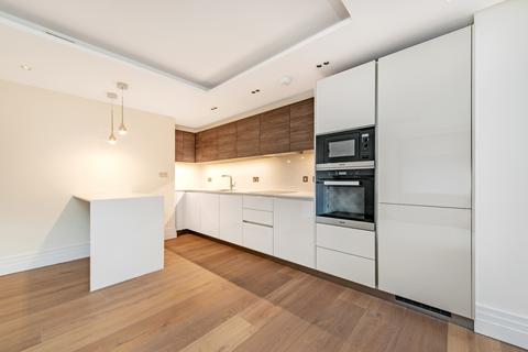 2 bedroom flat to rent, Kensington Garden Square London W2