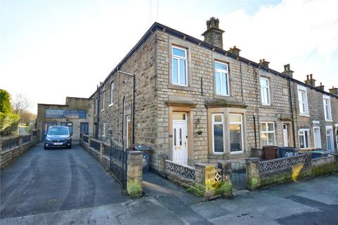 2 bedroom end of terrace house for sale - Brosscroft, Hadfield, Glossop, Derbyshire, SK13