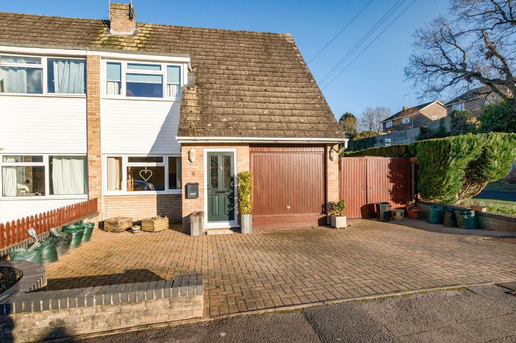 Tilehurst, Convenient for Tilehurst Station and local amenities, RG31 3