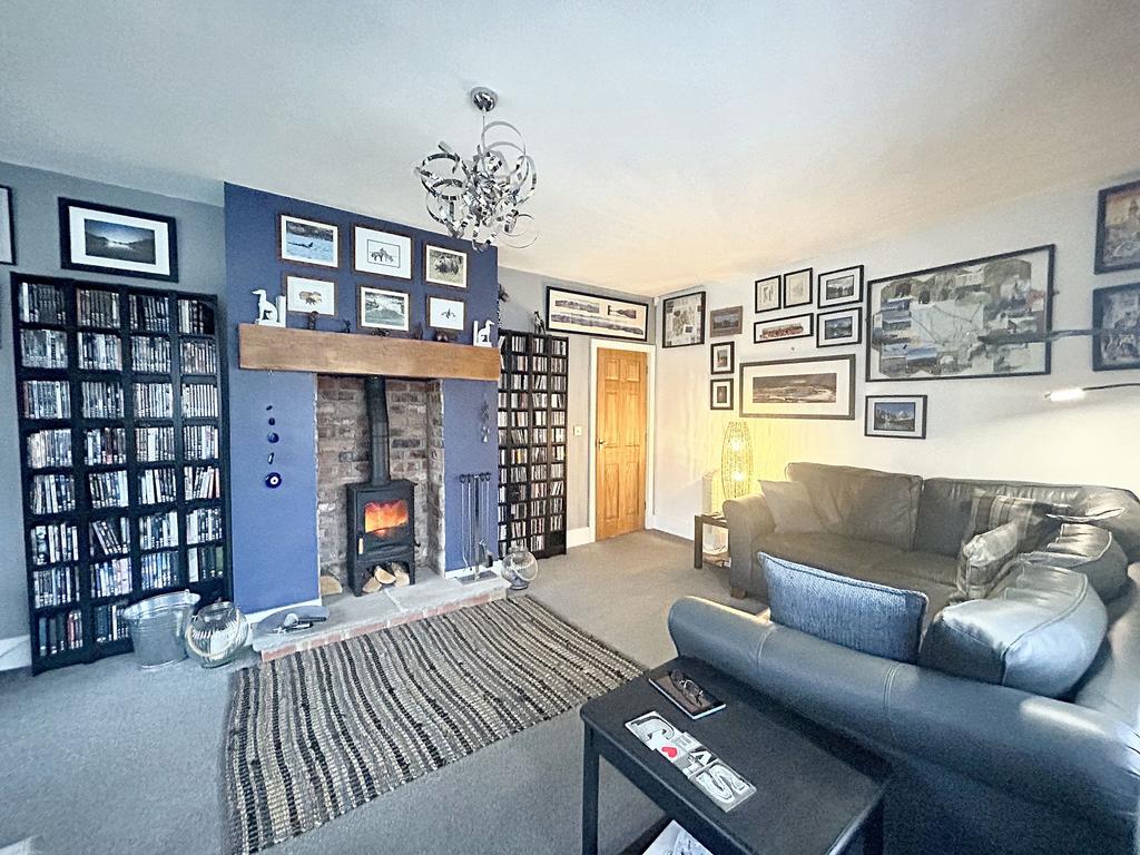 Eccles, Manchester M30 4 bed semidetached house for sale £525,000