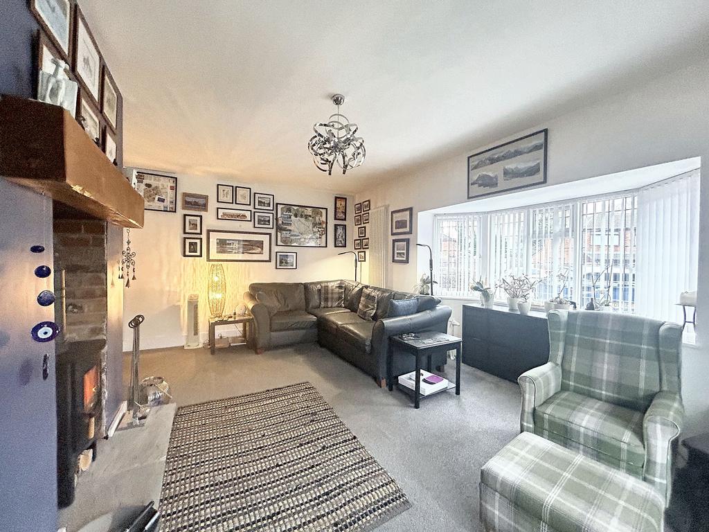 Eccles, Manchester M30 4 bed semidetached house for sale £525,000
