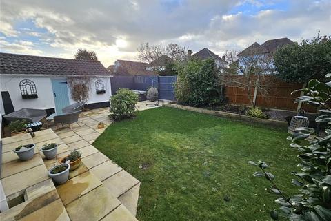 30 Andrews Walk, Wirral, CH60 2SE