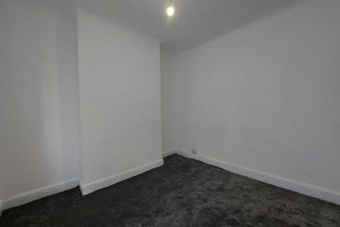 2 bedroom terraced house to rent, Pine Street, Nelson BB9