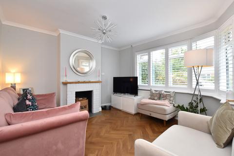 12 The Glade, Bromley, BR1 2QG