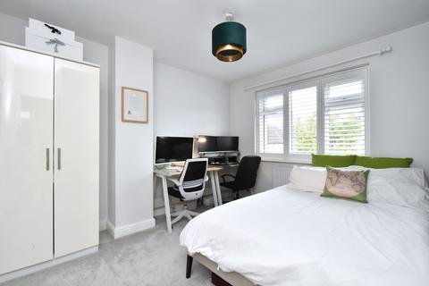 12 The Glade, Bromley, BR1 2QG