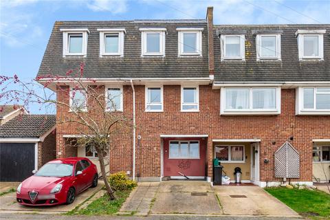 3 bedroom terraced house for sale, Silver Way, Wickford, Essex, SS11