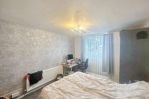 2 bedroom flat for sale, Marlborough Road, Washington, Tyne and Wear, NE37 3BP