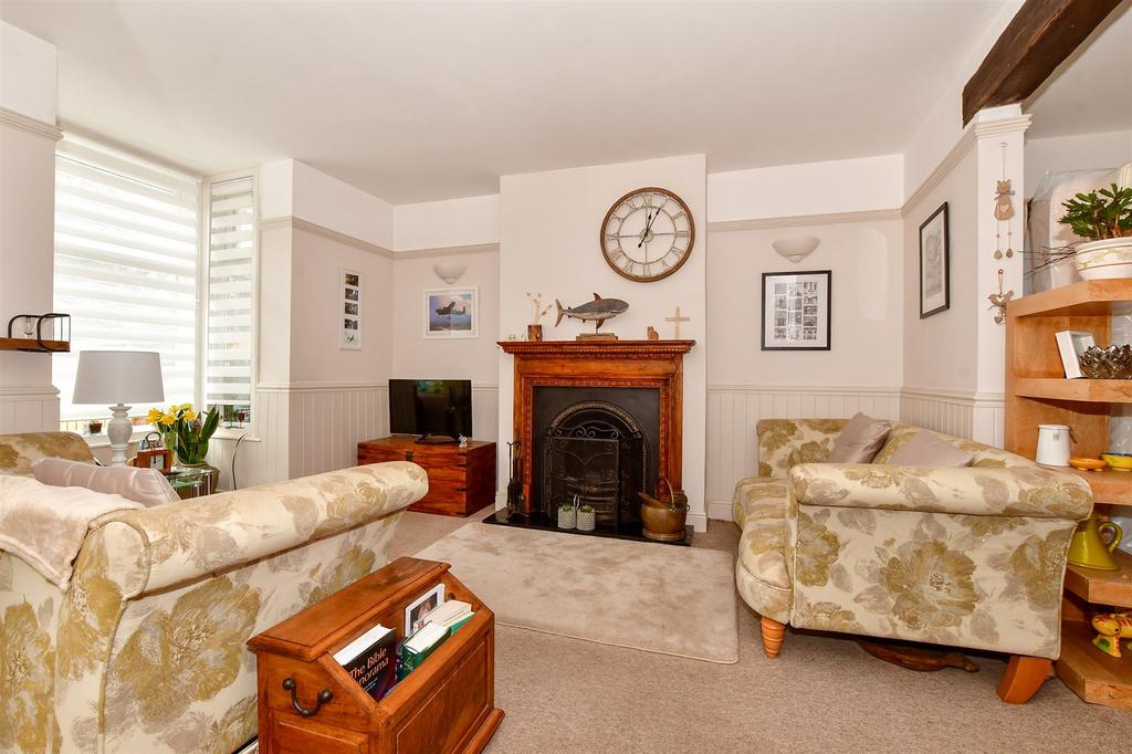 London Road, Deal, Kent 3 bed terraced house for sale £350,000