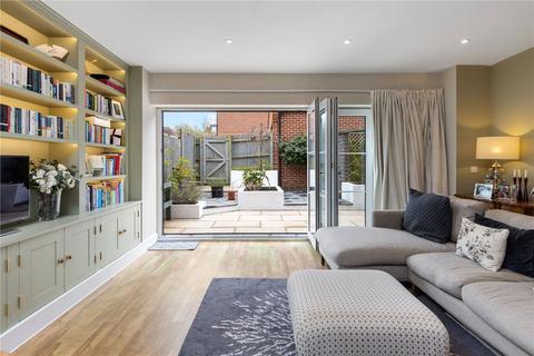 75 Uplands Road, Guildford, GU1 2RW
