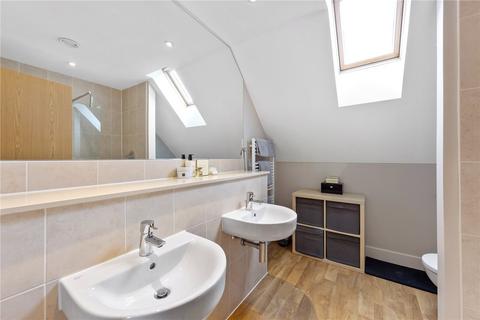 75 Uplands Road, Guildford, GU1 2RW