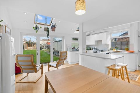 51 Lichfield Road, Cambridge, CB1 3SP