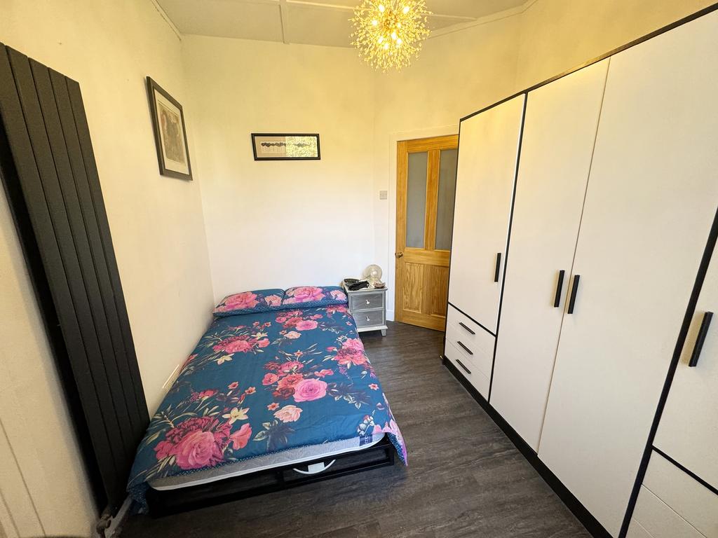 Bedroom reverse
