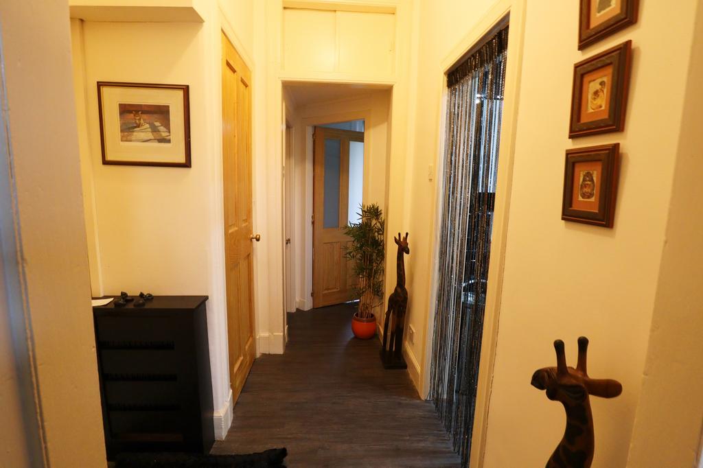 Hall 2