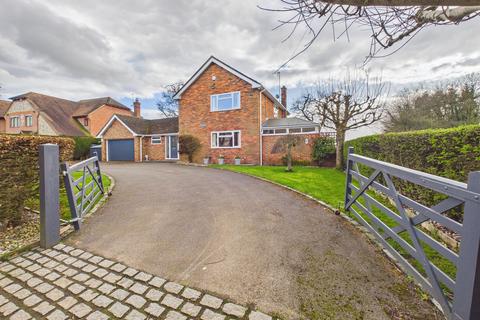 4 bedroom detached house for sale - Hatches Lane, Great Kingshill