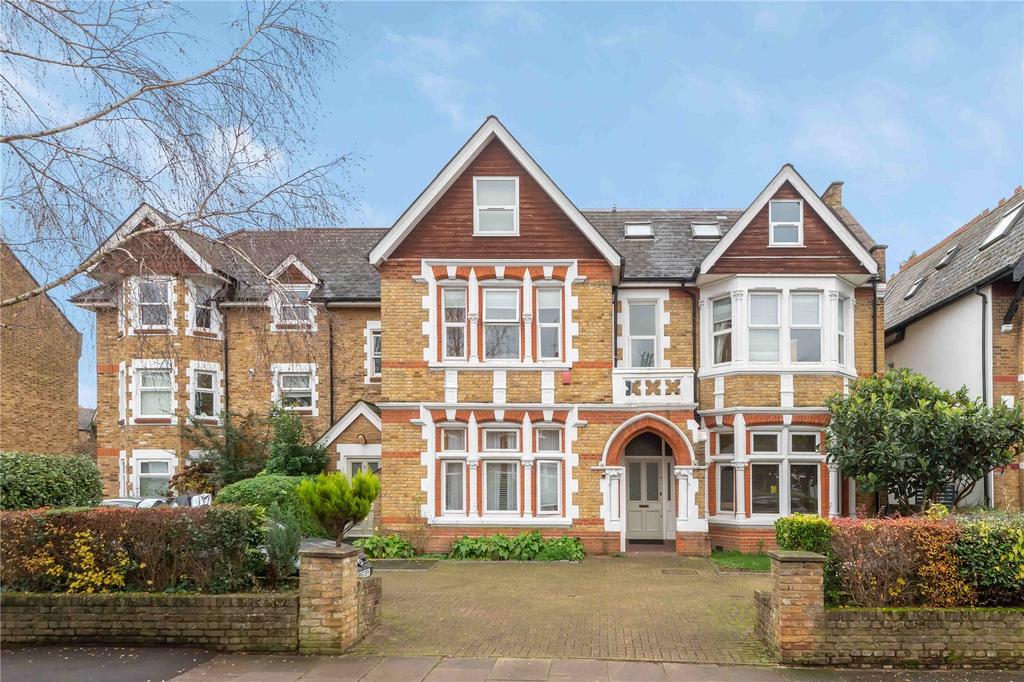 St. Leonards Road, London, W13 2 bed apartment for sale £695,000