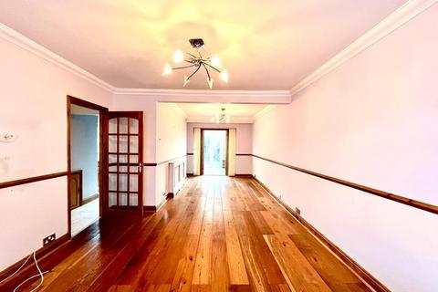 undefined, Lannock Road, Hayes UB3