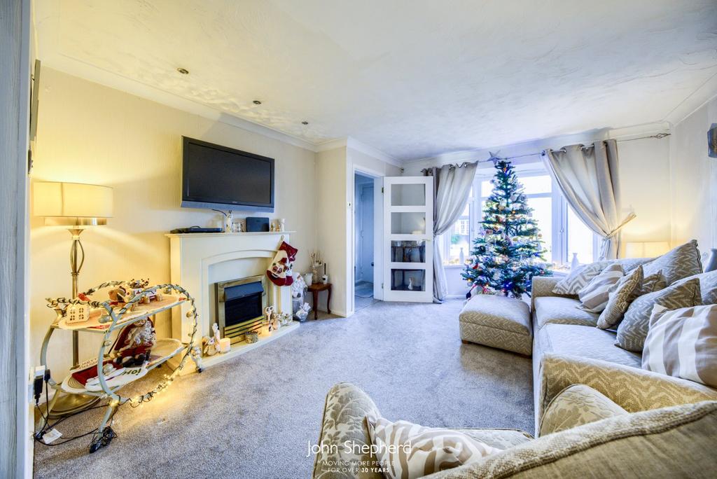 Chalcot Drive, Hednesford, Cannock, Staffordshire, WS12 3 bed detached