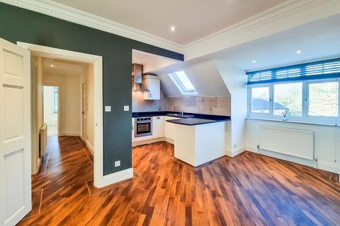 Flat 3, 72 Cornwall Road, Harrogate, HG1 2NE