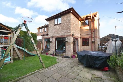 3 bedroom semi-detached house for sale, Topcliffe Grove, Morley, Leeds