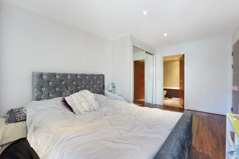 2 bedroom apartment for sale, Napier House, Bromyard Avenue W3