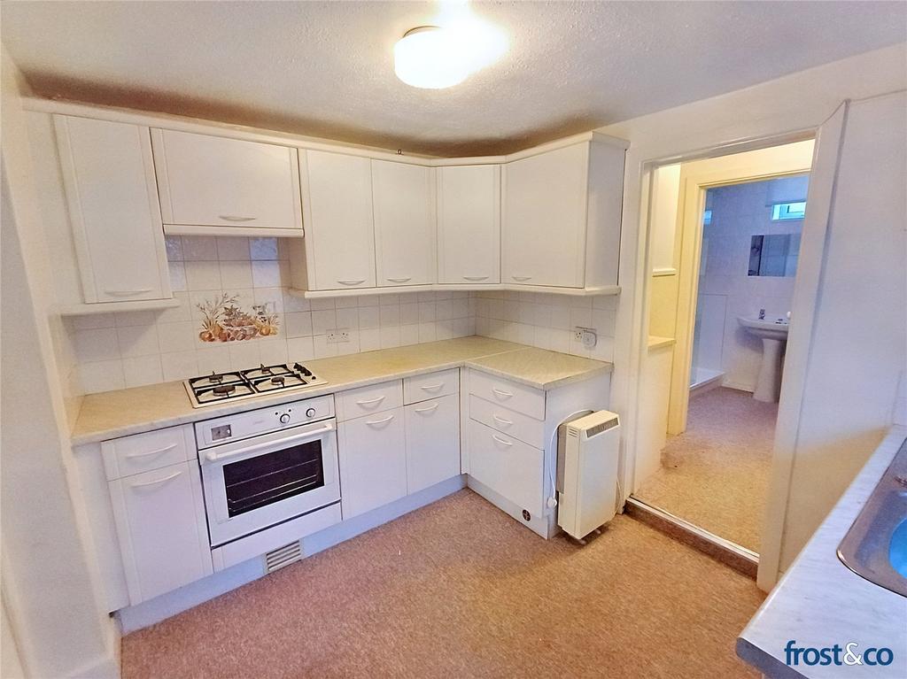 Library Road, Parkstone, Poole, Dorset, BH12 3 bed semidetached house