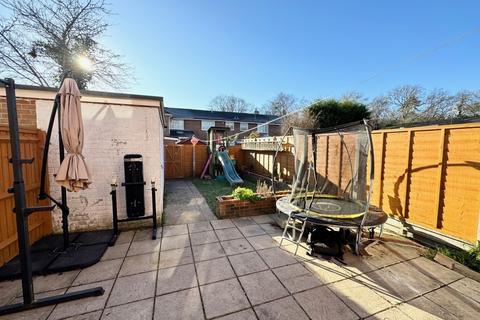 95 Beechtree Avenue, Englefield Green, Egham, TW20 0TD