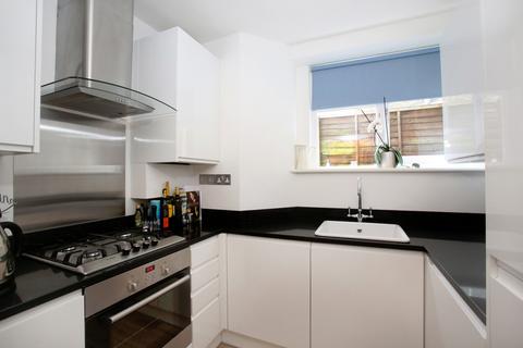 2 bedroom apartment for sale, Bravington Road, Maida Vale, London, W9