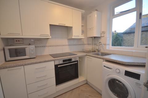 1 bedroom flat to rent, Red Post Hill, East Dulwich, London, SE24