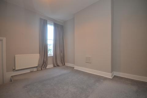 1 bedroom flat to rent, Red Post Hill, East Dulwich, London, SE24