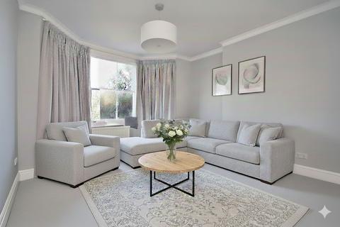 undefined, Red Post Hill, East Dulwich, London, SE24