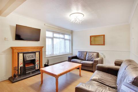 29 Caxton Close, Hartley, Longfield, DA3 7DG