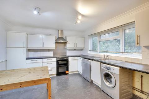 29 Caxton Close, Hartley, Longfield, DA3 7DG