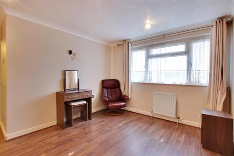 29 Caxton Close, Hartley, Longfield, DA3 7DG