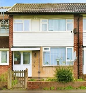 2 bedroom terraced house to rent, Humber Way, Langley