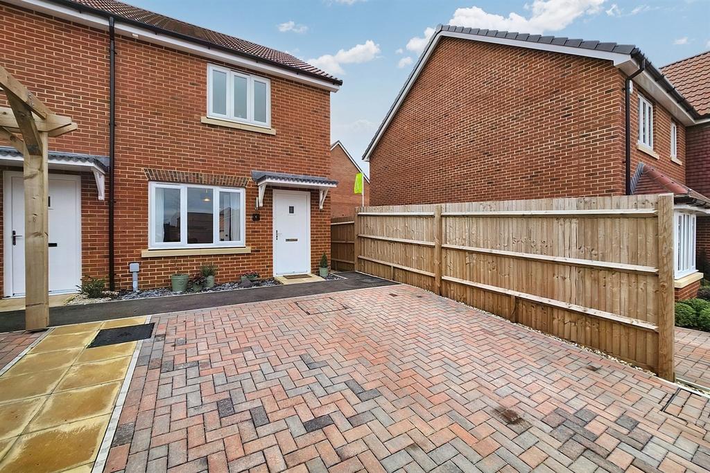 Blandford St Mary 2 bed end of terrace house for sale £275,000