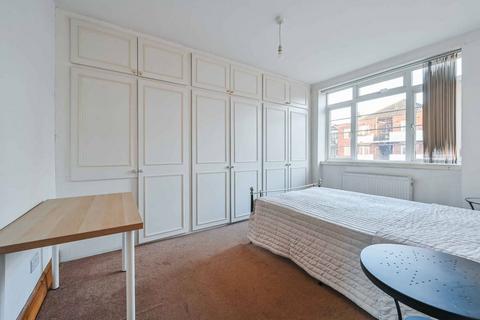 2 bedroom flat for sale, Shannon Place, St John's Wood, London, NW8