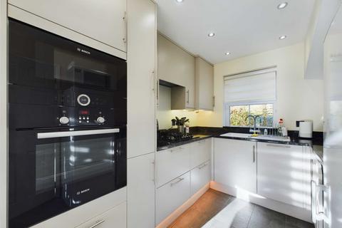 3 Callaway Path, Hartwell, Aylesbury, HP19 7BN