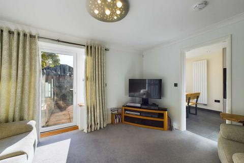 3 Callaway Path, Hartwell, Aylesbury, HP19 7BN