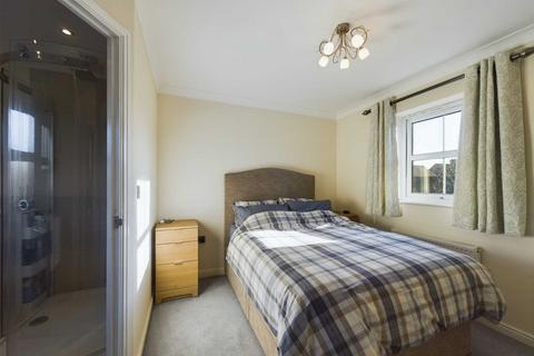 3 Callaway Path, Hartwell, Aylesbury, HP19 7BN
