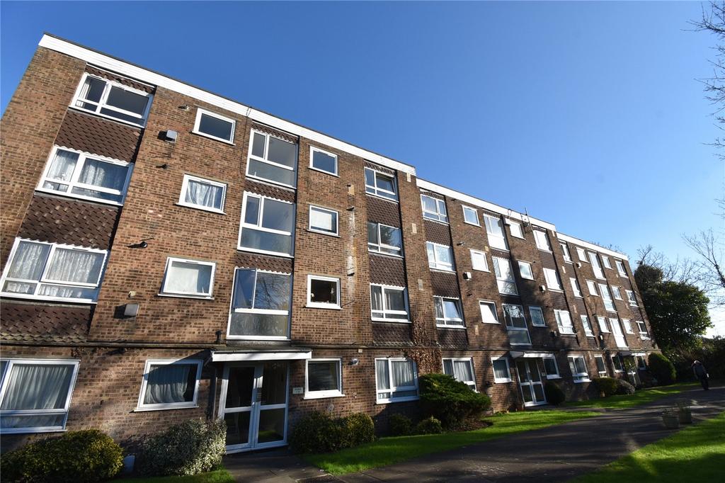 Hillingdon Road, Uxbridge, UB10 2 bed apartment for sale £315,000