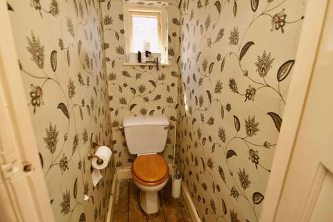 9 Bere Lane, Glastonbury, BA6 8BD