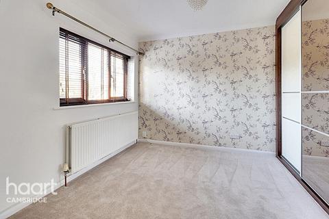 1 Kingfisher Close, Sawston, Cambridge, CB22 3JQ