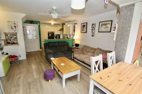 9 Hayes Drive, Wells, BA5 2GR